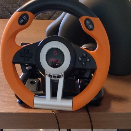 SpeedLink Drift O.Z. Racing Wheel with Gear Shifter and Pedals for PC like new