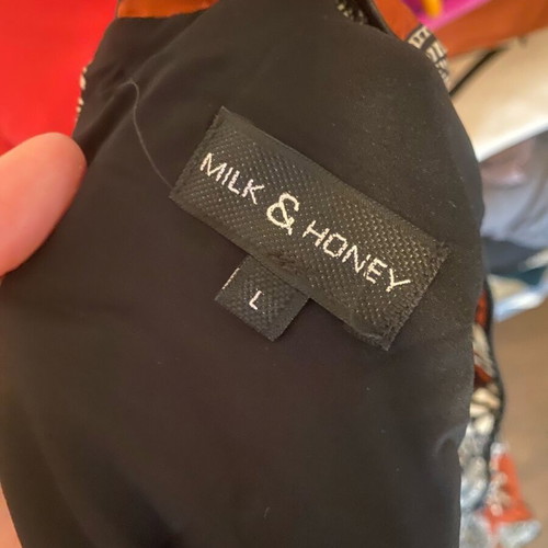 Milk and honey maxi dress like new, size large, black and red