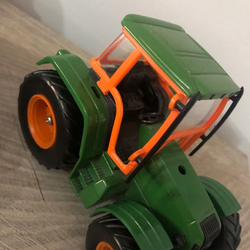 Iron toy cars two tractors and truck in excellent condition