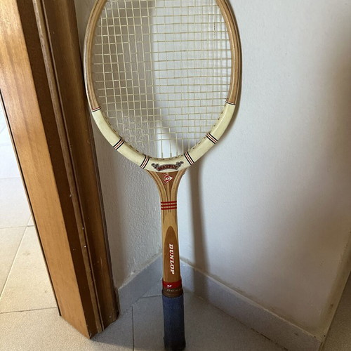 Dunlop Maxply Fort wooden tennis racket like new with original case