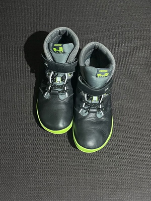 Camper Kids Peu Pista Pull-On Goretex Leather Boots like new, size 35, black/green