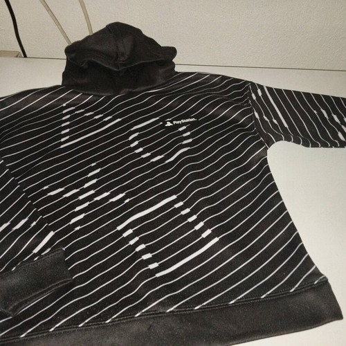 Official Play Station sweatshirt for 8-9 years like new, black and white