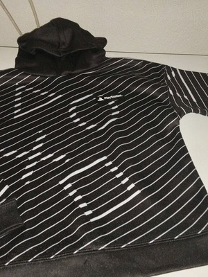 Official Play Station sweatshirt for 8-9 years like new, black and white