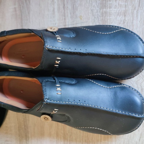 Clarks Un Loop black leather anatomical shoes, new, size 42