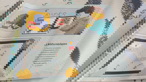 LEGO 31093, βιβλιαράκι