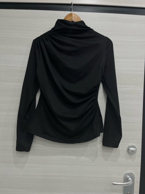 Women's blouse new, black, size M
