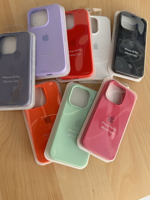 Apple Silicone Case for iPhone 15 Pro new, premium microfiber lining
