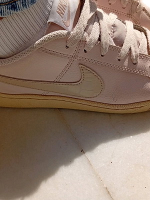 women's nike shoes