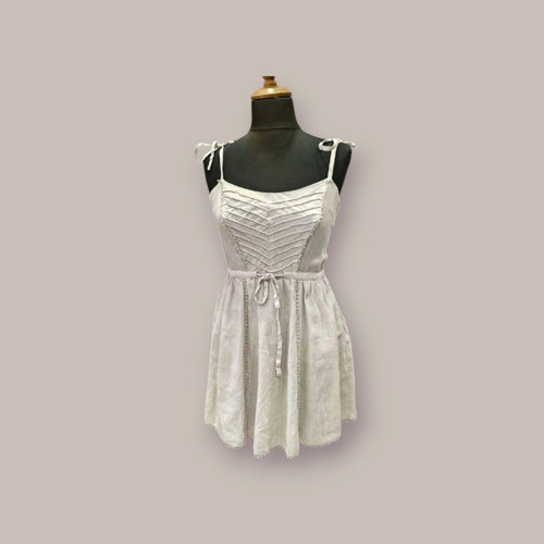 100% linen dress Zara that is a must for summer