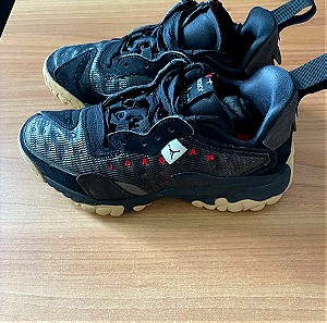 ΓΥΝΑΙΚΕΙΑ ΠΑΠΟΥΤΣΙΑ Jordan Delta 2 Sneakers ΜΑΥΡΟ - ΜΠΕΖ 36,5 ΝΟΥΜΕΡΟ