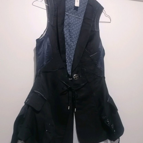 High vest like new, blue fabric combination