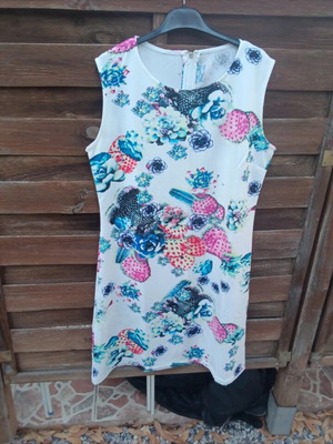 Dress size L, like new, polyester, multicolor