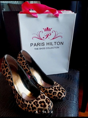 Paris Hilton Tyra Leopard Pony Hair High Heels Size 39 Like New