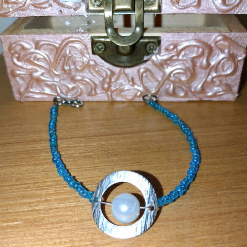 Jewelry set new, 5 pieces gold and silver tone