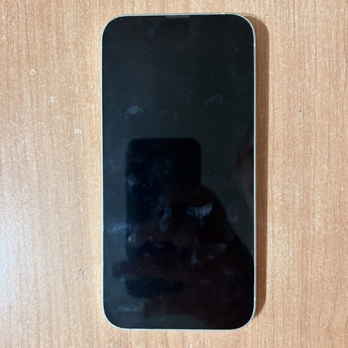 iPhone 13 used with 3 cases and original box