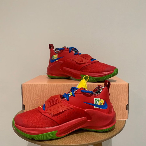 Nike Giannis Antetokoumpo Zoom Freak 3 NRG UNO edition basketball shoes size 42 red new