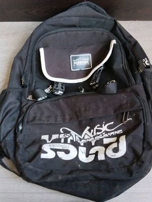 Τσάντα αντρική μεταχειρισμένη, πολύ καλή κατάσταση, μαύρη