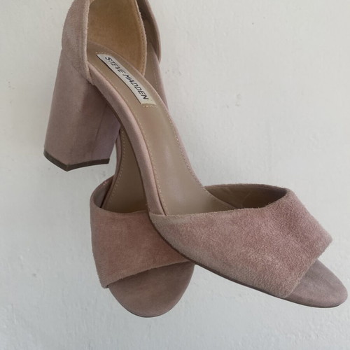 Steve Madden Pink Suede Chunky Heel like new