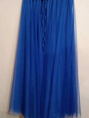 Tulle skirt blue new, long with lining