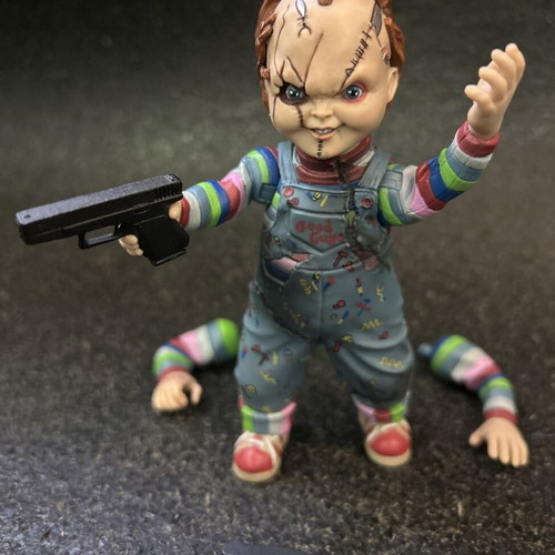 Chucky 6” Bride of Chucky Mezco collectible action figure 2015 like new