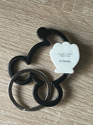 Disney Fob Silver Rig Keychain Black new with plastic Mickey Mouse glove