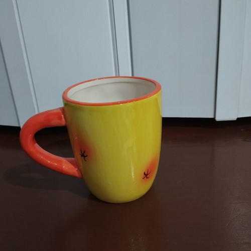 Duck Mug like new, versatile for drinks or decor