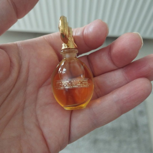 Vintage White Diamonds Elizabeth Taylor mini perfume 3.7ml new