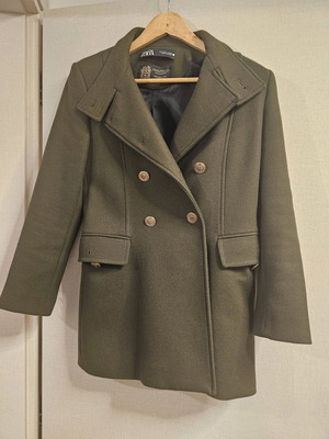 Zara wool jacket khaki with gold buttons like new, size S
