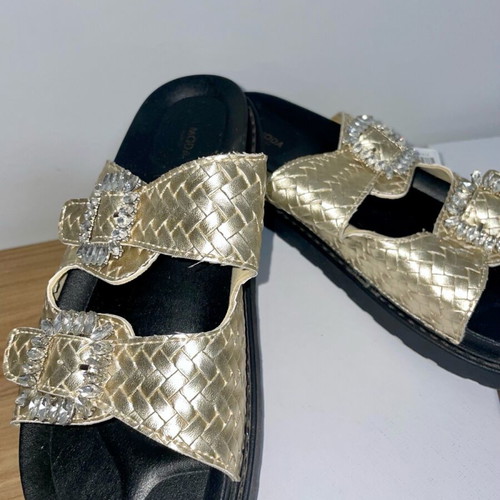 Sandals like new, size 40, black and gold