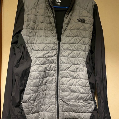 The North Face hybrid full zip jacket used, gray, size M