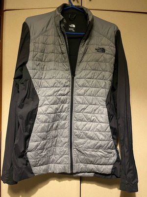 The North Face hybrid full zip jacket used, gray, size M