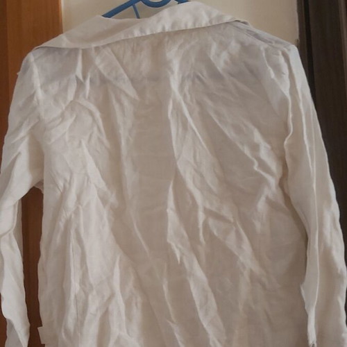 Sarah women's shirt medium, like new, white beige