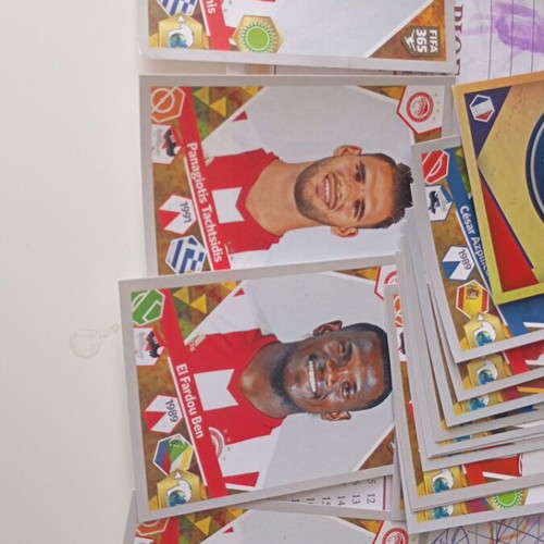 Football stickers like new, 92 large and 17 small assorted