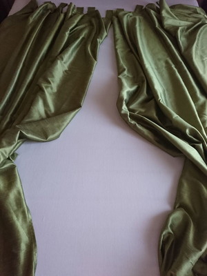 Curtains two panels olive color like new, 1.40×2.80
