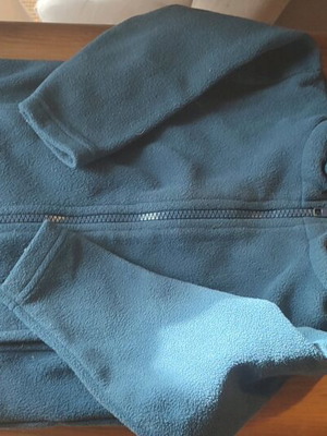 Fleece baby jacket with zipper like new, size 18 months