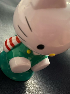 Hello Kitty Sanrio 2005 like new
