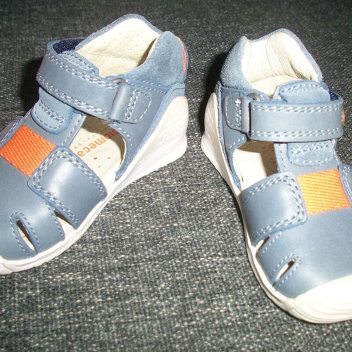 Biomecanics sandals for boys new, size 18, blue casual