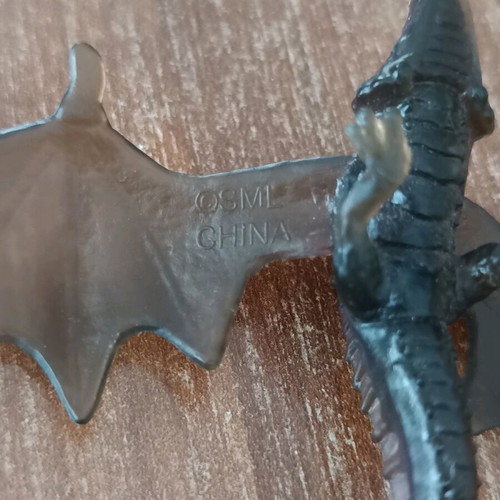How to Train Your Dragon figure like new, length 8cm