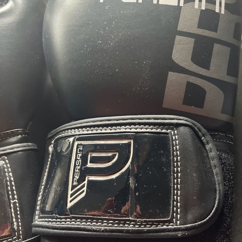 Boxing gloves new