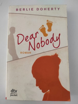Βιβλίο Dear Nobody σαν καινούργιο από Μπέρλι Ντόχερτι