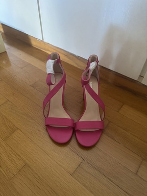 Tsoukalas Shoes Fuchsia Leather Sandals Size 39 New