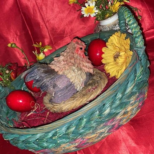 Woven Easter basket like new with hen and 3 red eggs