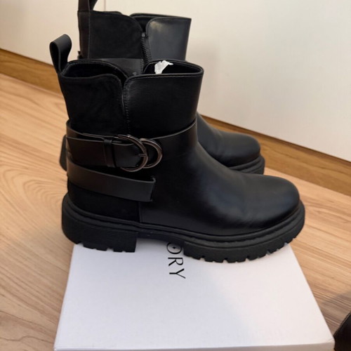 Biker boots black like new, size 38