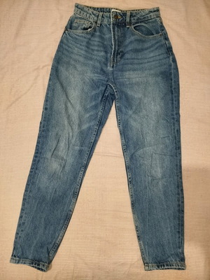 Bershka women's mom fit jeans like new, size S 36 8, blue