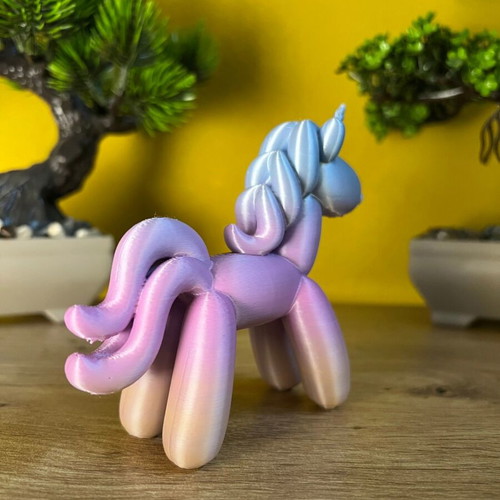 Handmade 3D printed balloon style unicorn, new, pastel ombre