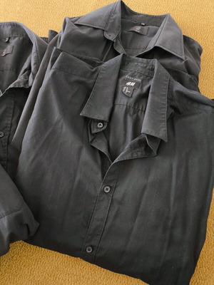 Set of 4 black men's shirts