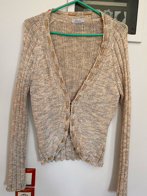 Beige cardigan like new, size L