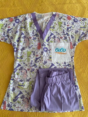 Medical clothing set like new, size S, white and purple