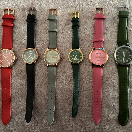 Women's watches new, pack of 6 pieces