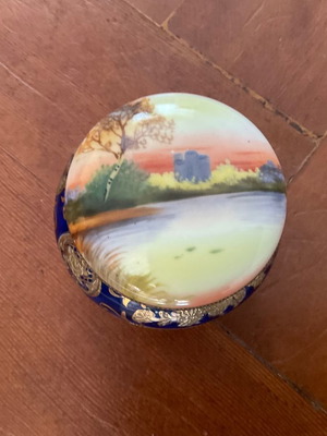 Noritake porcelain vase miniature with damage